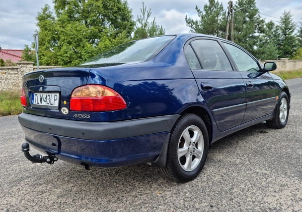 Toyota Avensis cena 8700 przebieg: 272000, rok produkcji 2002 z Krobia małe 121